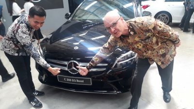 https://www.kricom.id/gambar/berita/2018/12/C-200-EQ-Boost-50918-400x286.jpg
